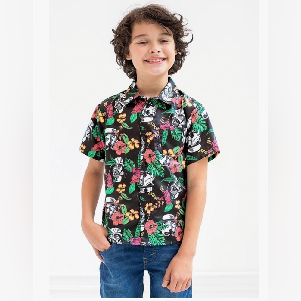 new-14 Star Wars Graphic Floral Button 
Classic soft, breathable boys Down Shirt